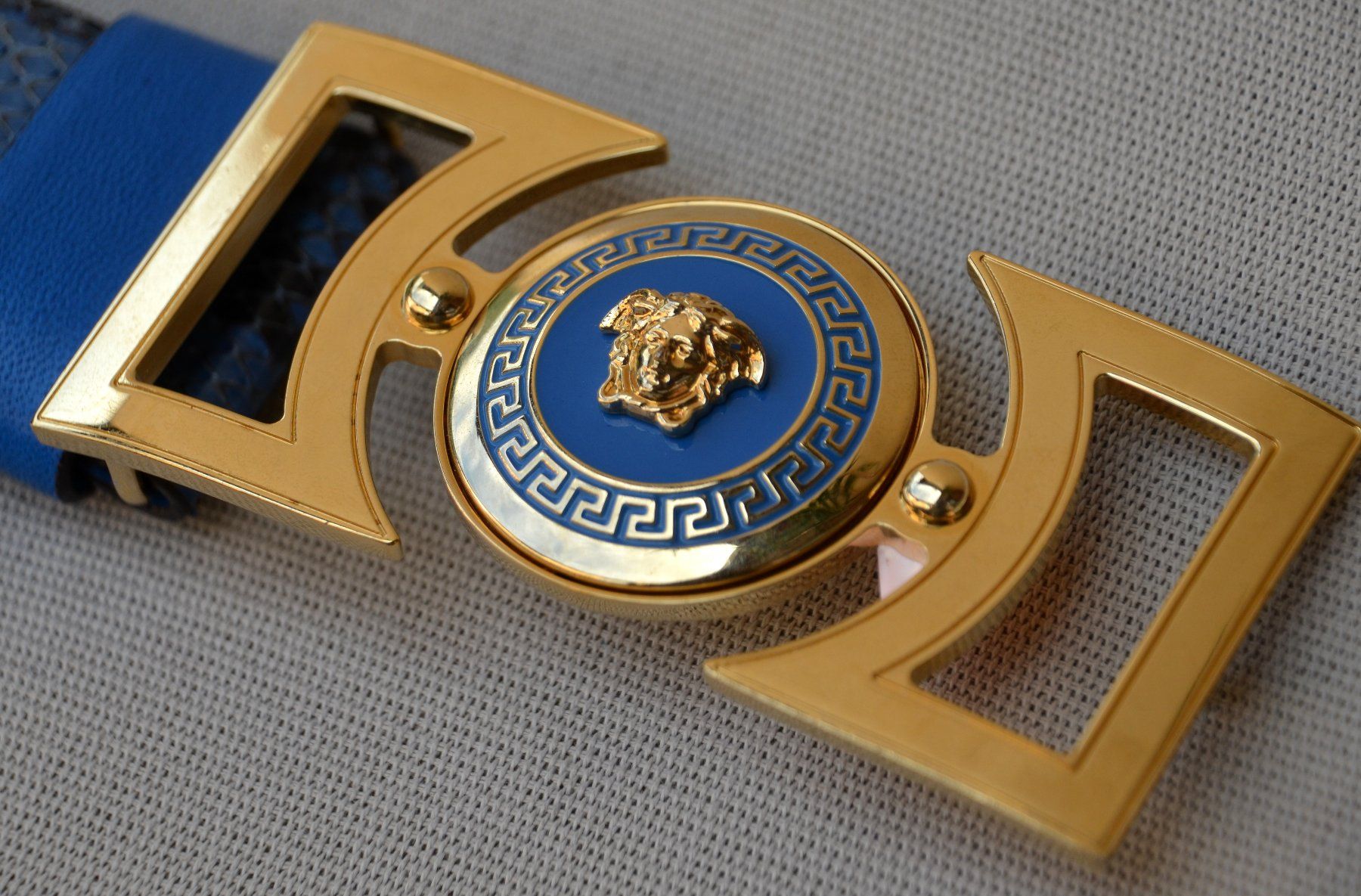 Dolce & Gabbana Cinture: Gianni Versace Gürtel /Ceinture – Usato da Collonges venduto da Auganien 4