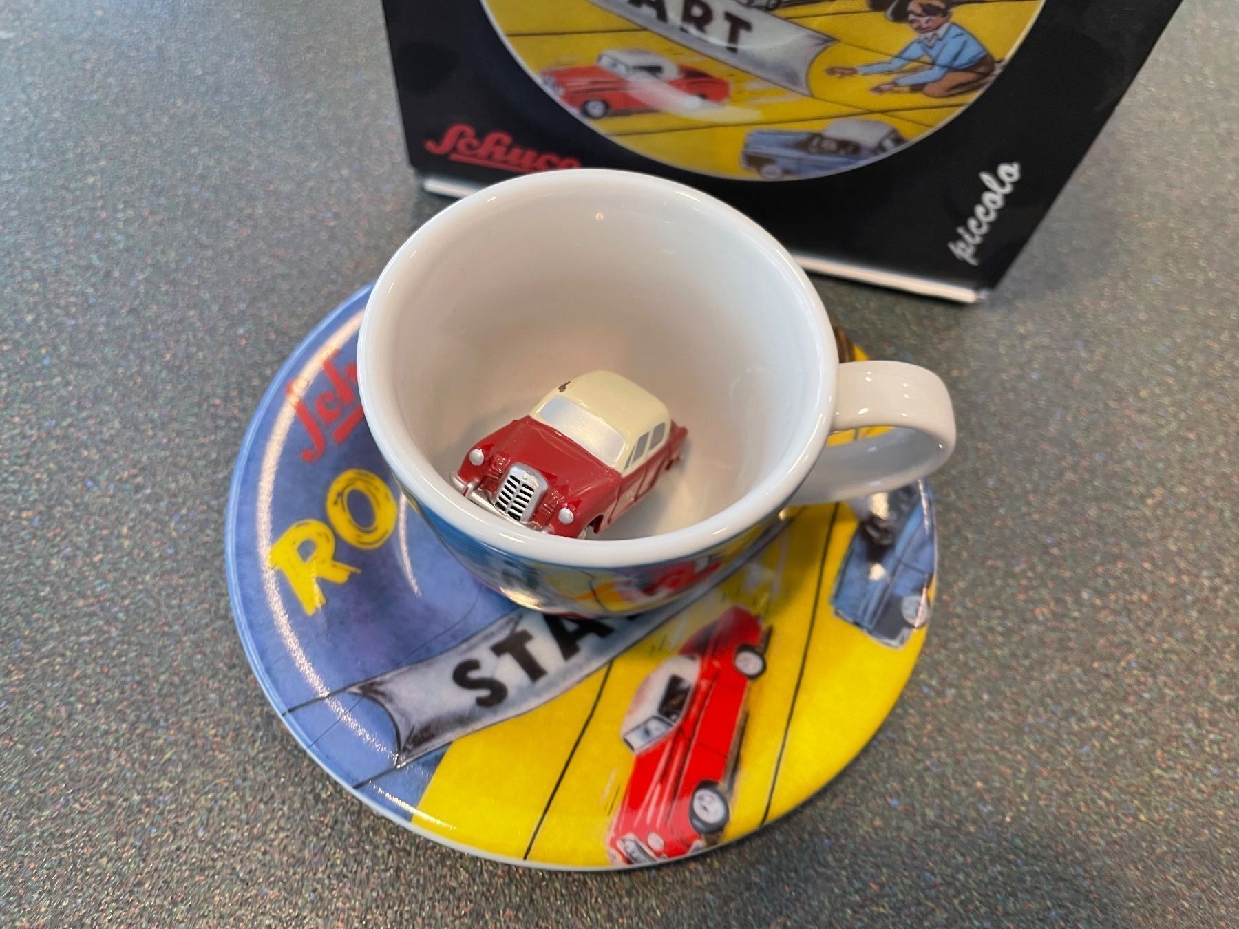Schuco Modellini d'auto: Schuco Piccolo limited Espressotasse – Difettoso da Chiasso venduto da Carrara-Modellismo 4