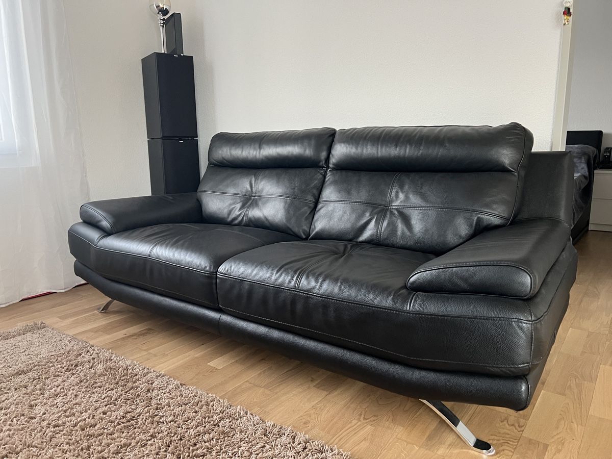 Sofas: 2 Stück Echtleder Sofa – Gebraucht aus Freidorf TG von acz_gv27 1