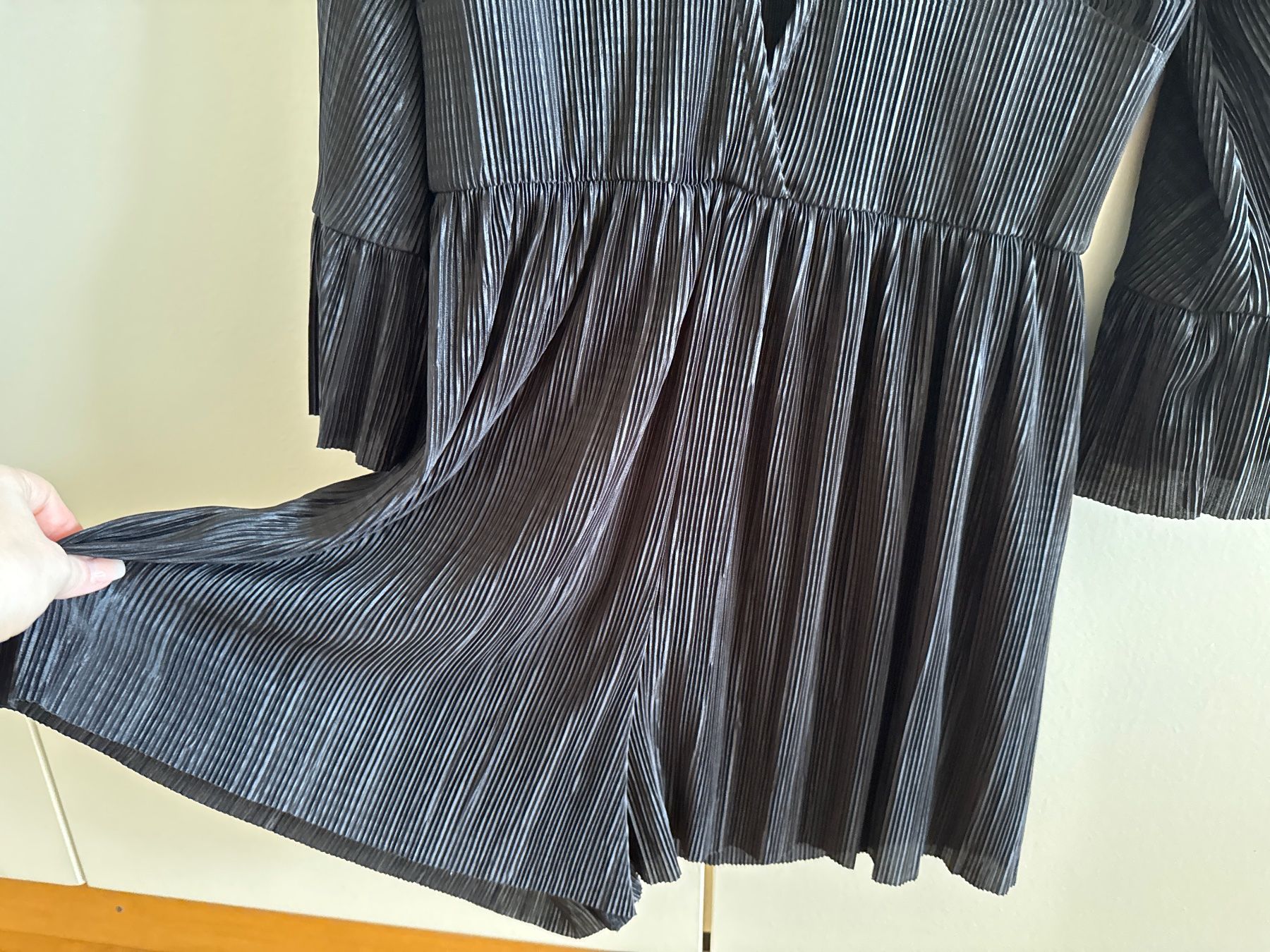 Jumpsuits: Jumpsuit About You – Gebraucht aus Pfäffikon SZ von Melanie335 3