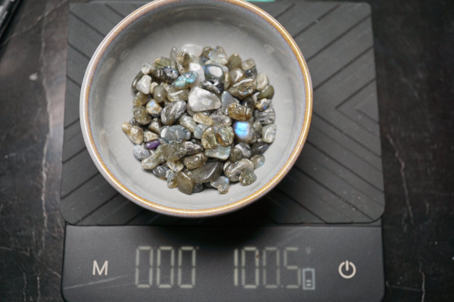 Minerali & Pietre curative: Labradorit Steine Lader 100g pro gebot    TOPSTONE – Nuovo e nell'imballaggio originale da Eschenbach SG venduto da topstone 1