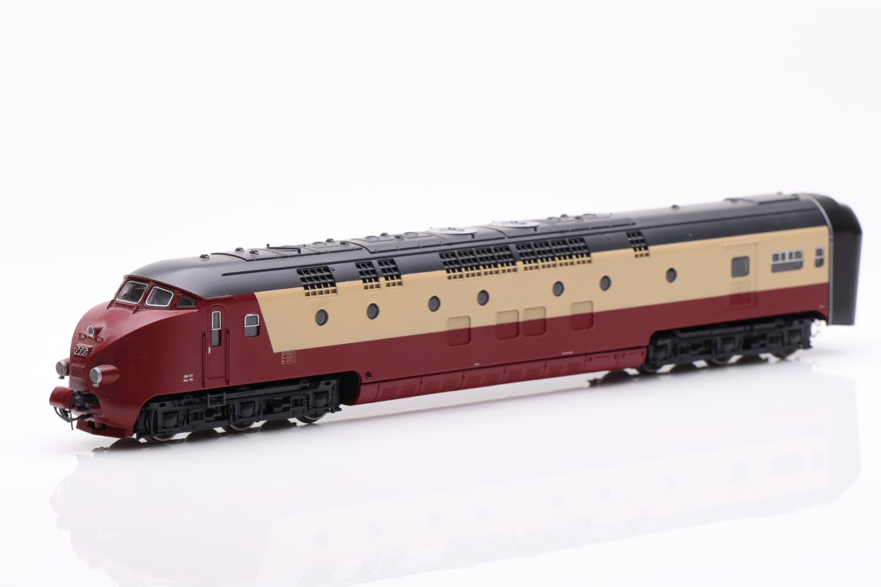 Roco Modellini di ferrovie: Roco SBB TEE RAm Steuerkopf DC Digital Sound, H0 – Usato da Ried (Muotathal) venduto da Modellbahn.swiss