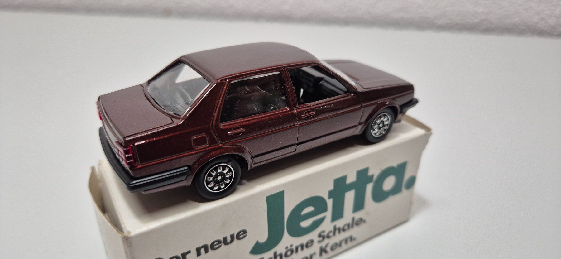 Volkswagen Modellini d'auto: VW Jetta 2  1:43 Schabak – Usato da Riggisberg venduto da Mahali04 1