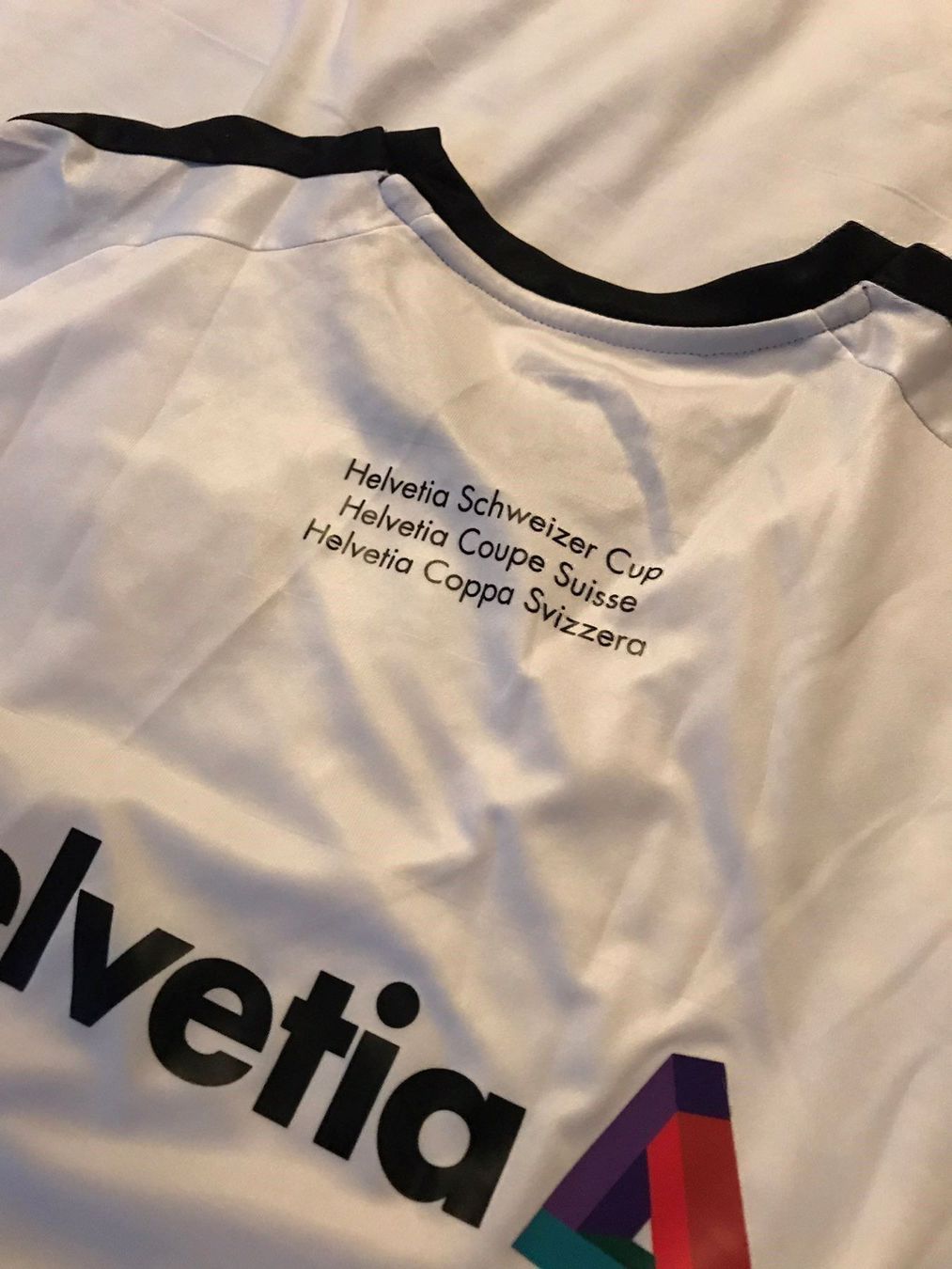 T-shirt: Helvetia Schweizer Cupfinal Shirt 152 – Usato da Zürich venduto da engebrunau 3