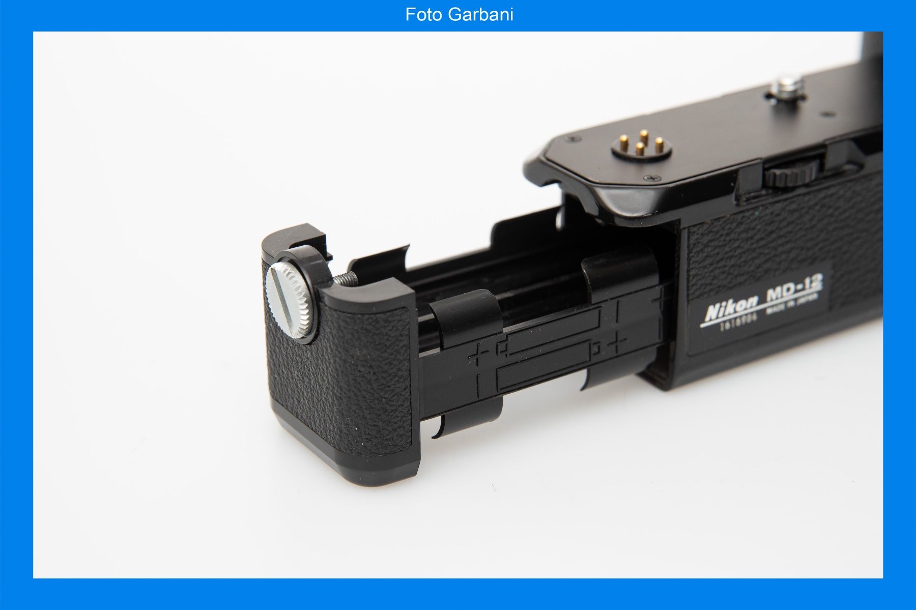 Nikon Batterie: Nikon MD-12 battery grip – Usato da Muralto venduto da FotoGarbani 2
