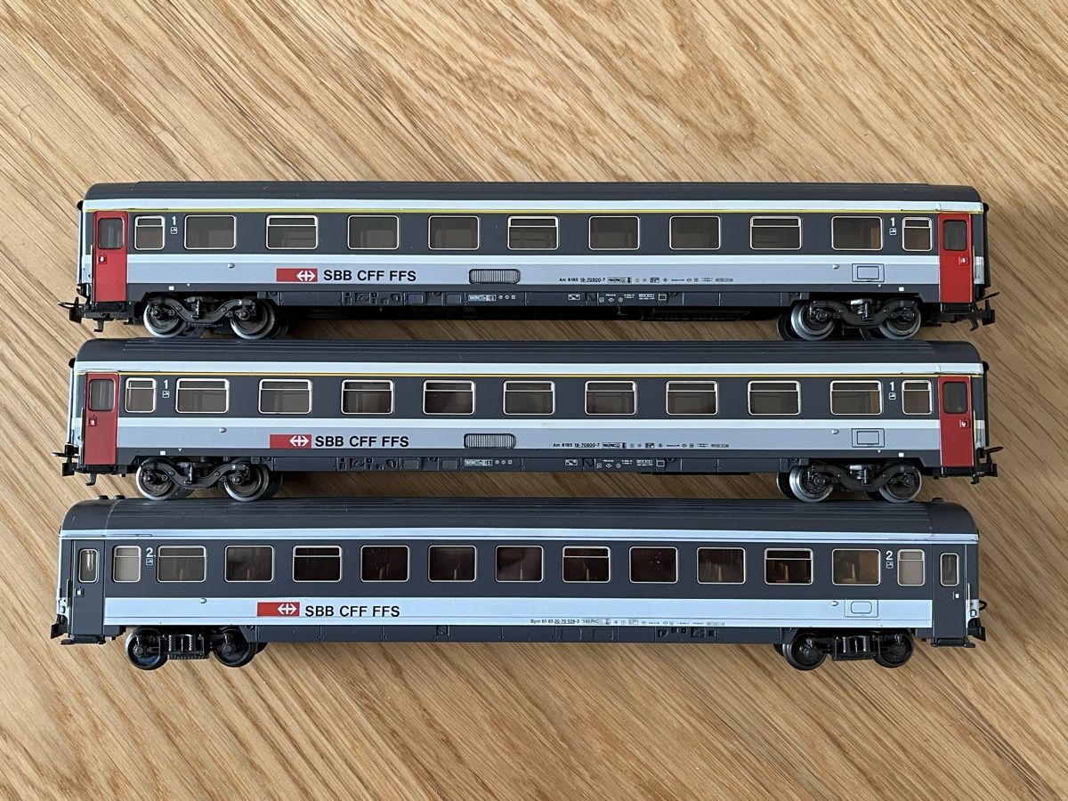 Märklin Modellini di ferrovie: 3x SBB EC Wagen Märklin – Usato da Basel venduto da Re620_11627
