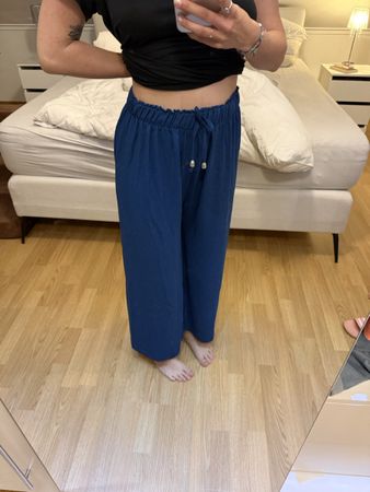 Leichte Sommerhose, dunkelblau, Grösse S/M - NEU!