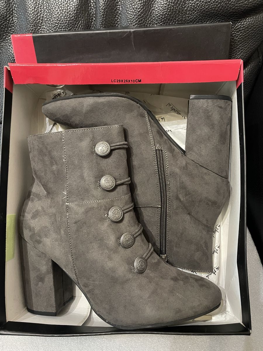 Scarpe da donna: Bottines La Strada grises à talons hauts, pointure 41, Neuve – Nuovo e nell'imballaggio originale da Carouge GE venduto da ynj_8ndx 4