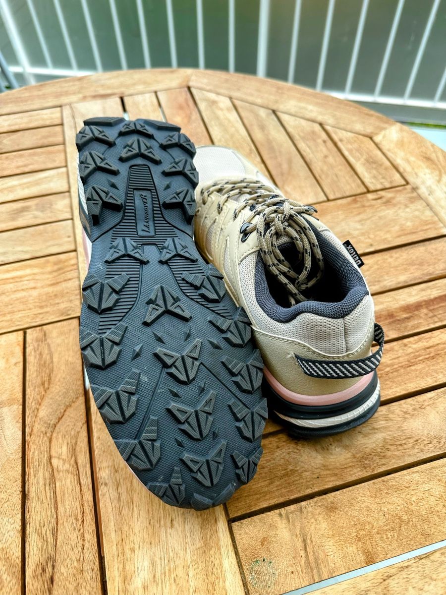 Scarpe da donna: Damen Landrover Wanderschuhe beige Grösse 40 – Nuovo (secondo la descrizione) da Fällanden venduto da danka2025 2