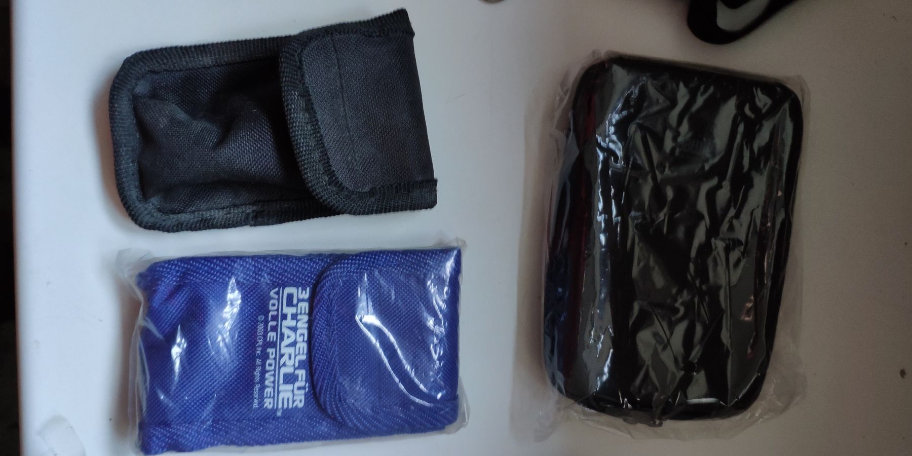 Cover & Protezioni schermo: Kamera oder Handy Tasche Etui Gürtelschlaufe – Nuovo e nell'imballaggio originale da Schaffhausen venduto da ABW-Trading 2