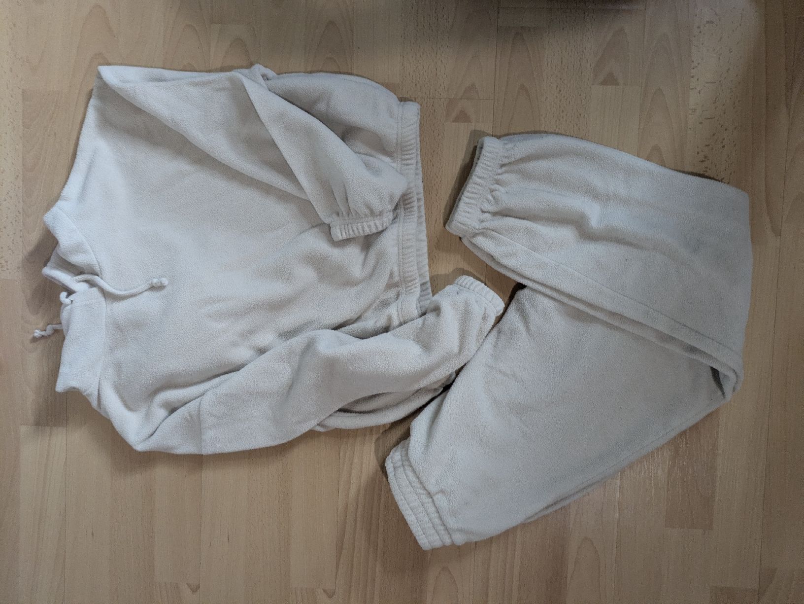 Kleiderpakete: Lot d'habits – Gebraucht aus Tramelan von cat_67zv 2