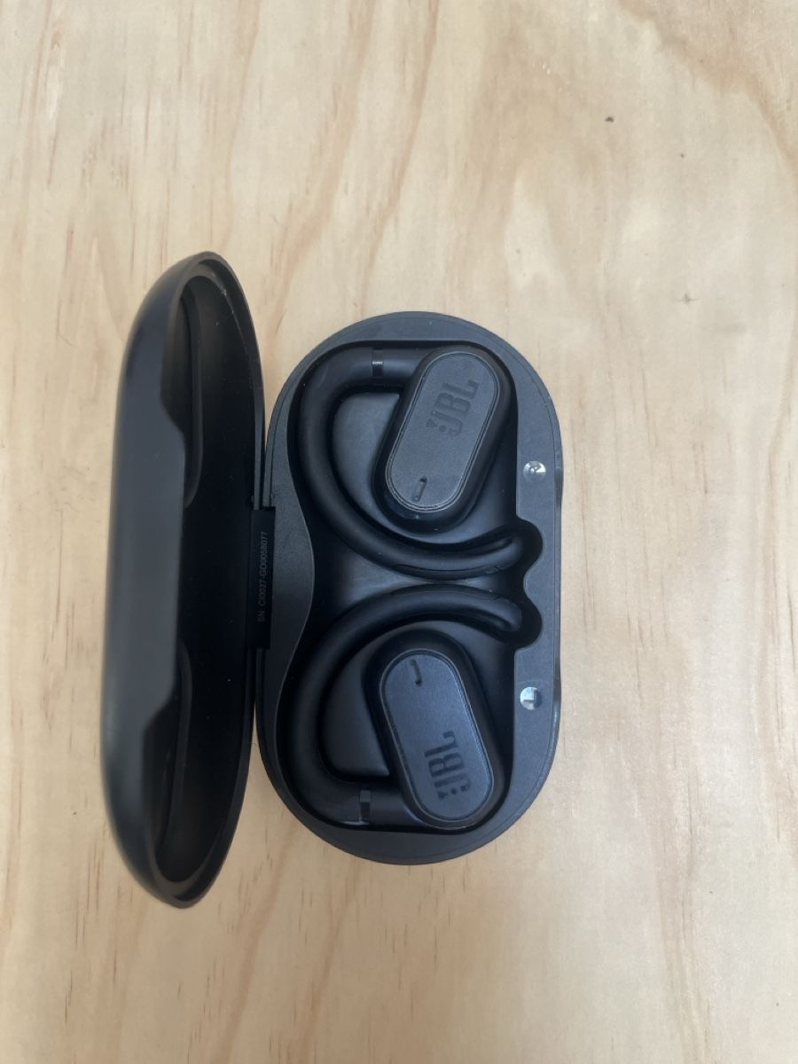 Cuffie: JBL soundgear Sense – Usato da Ueken venduto da PBeck01 1
