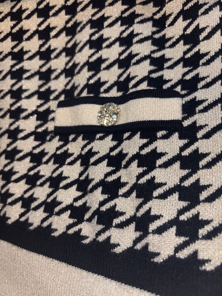 Pullover & Sweatshirts: Cardigan mit Strass – Neu (gemäss Beschreibung) aus Zürich von mary_5ln5 2