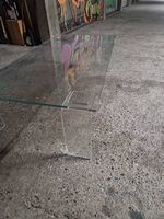 Table de salon en verre 