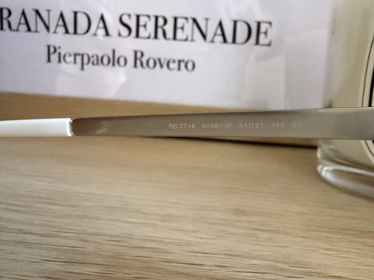 Ray-Ban Occhiali & Lenti: Sonnenbrille Ray Ban  – Usato da Zürich venduto da supereme 3