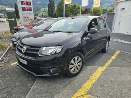 DACIA Sandero 75 Limousine schwarz met. 5 Türen