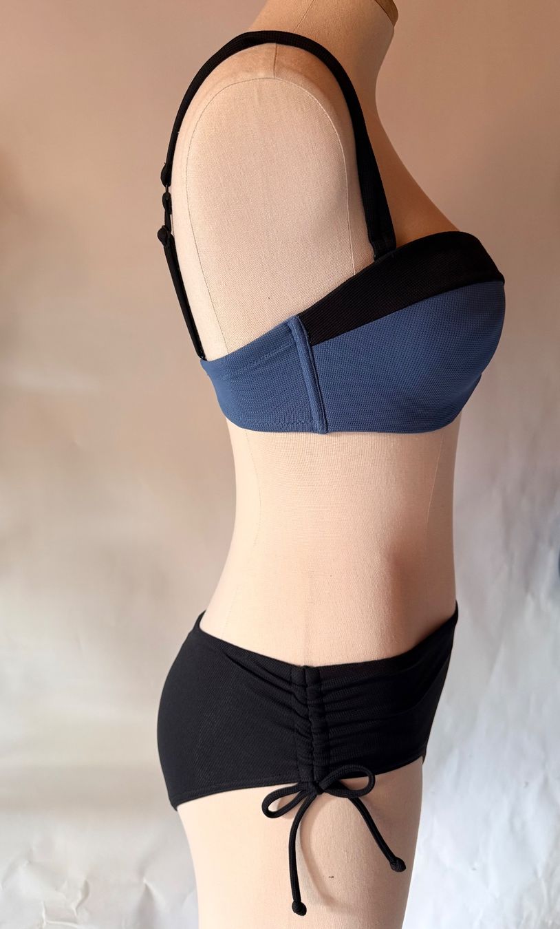 Triumph Costumi da bagno & Bikini: TRIUMPH, Bikini SUMMER GLOW, Grösse 38B/38, Farbe Blau – Nuovo e nell'imballaggio originale da Rudolfstetten venduto da gst_g7xl 2