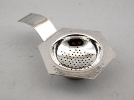 Passoire à thé art deco martelé gehammert Teesieb versilbert