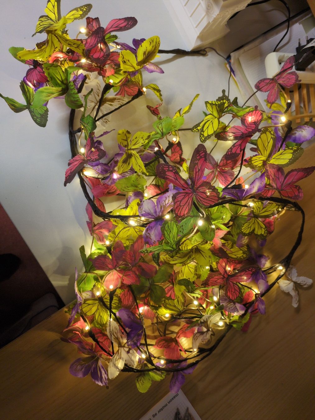 Ghirlande e barre luminose: Frühlingsdeko Schmetterlinge Lichterkette, – Usato da Meilen venduto da Frensch7