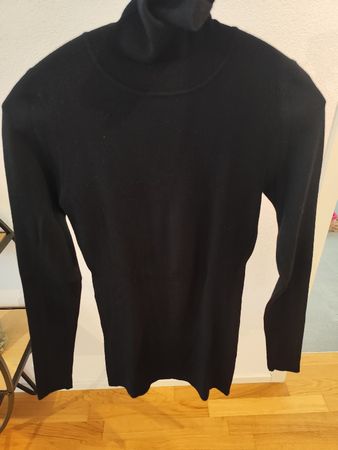 Pull col roulé noir taille S état d'occasion, sinequanone