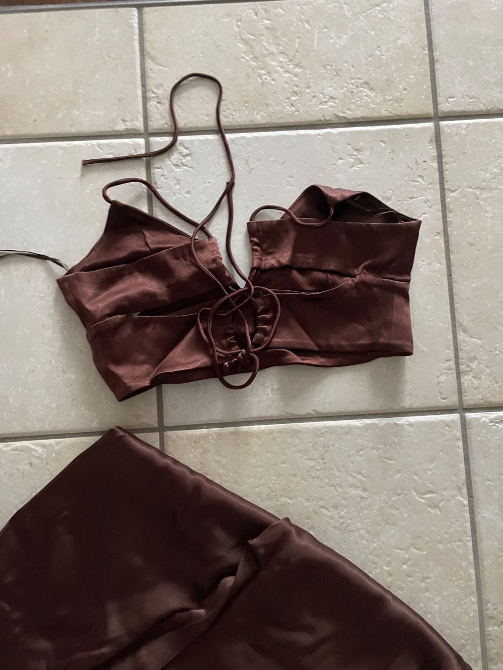 Zara Kleiderpakete: Zara set in satin braun Grösse S/M – Neu (gemäss Beschreibung) aus Spreitenbach von Webtempel 4