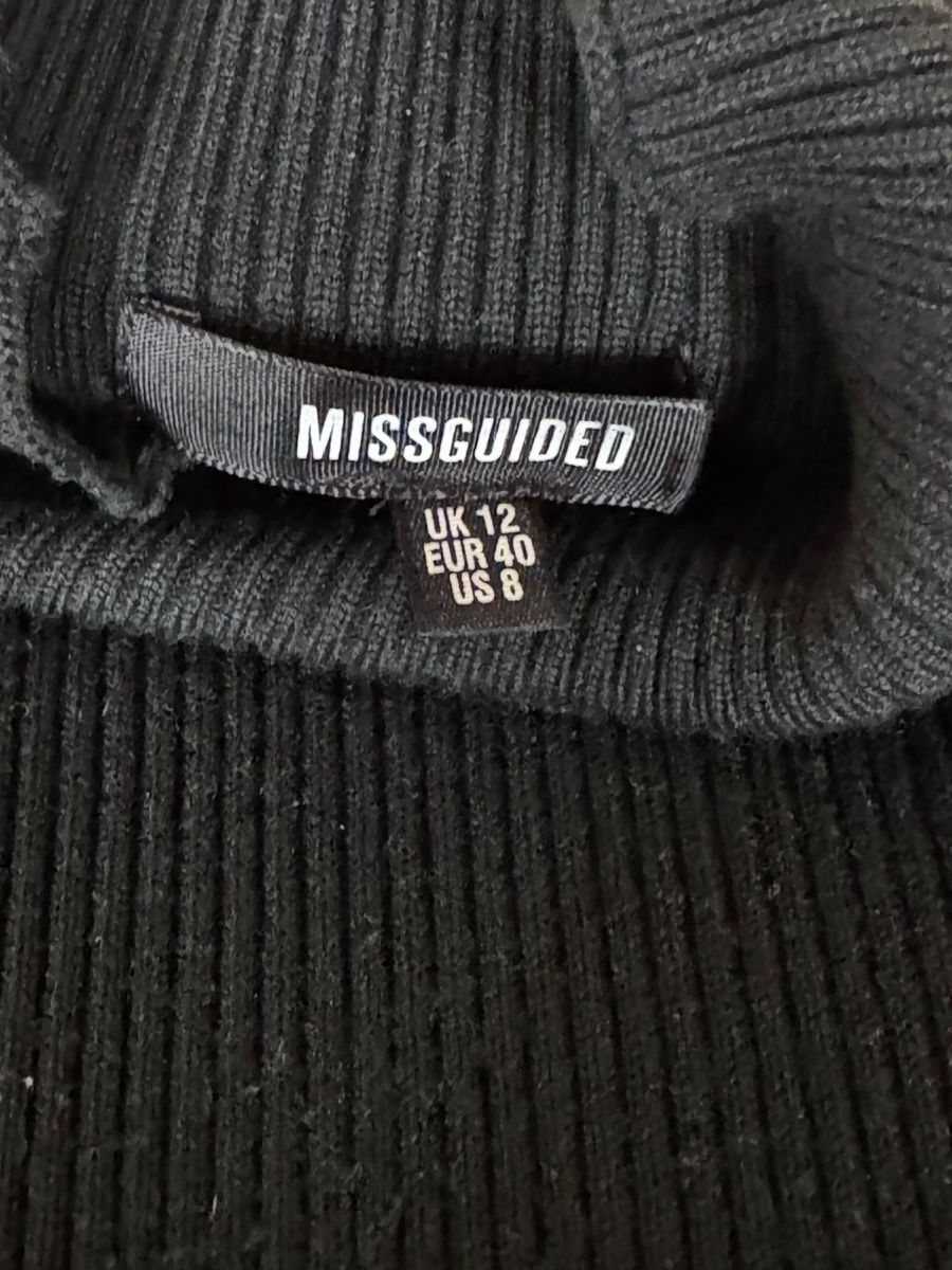 Vestiti: Kleid schwarz – Usato da Oftringen venduto da mar_7f8c 1