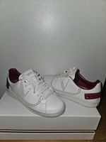 Valentino Garavani Leder-Sneakers Gr. 37.5