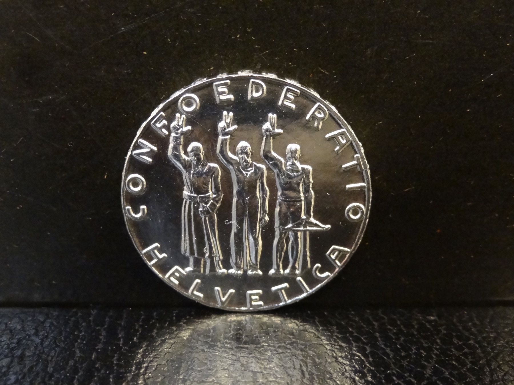 Tutti le monete: 5 Franken Gedenkmünze Silber 1941 – Usato da Kerzers venduto da bottlesandboxes 4