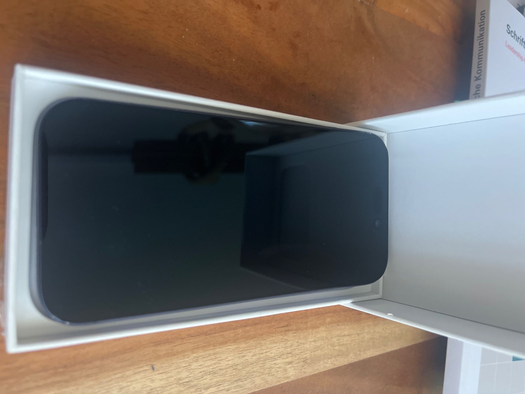Apple Handys / Smartphones: Apple iPhone 17 Pro 256 GB Deep Blue – Gebraucht aus Winterthur von nonso 2