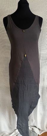 Extravagantes, neues Kleid von Regenbogenschwarz Gr. S