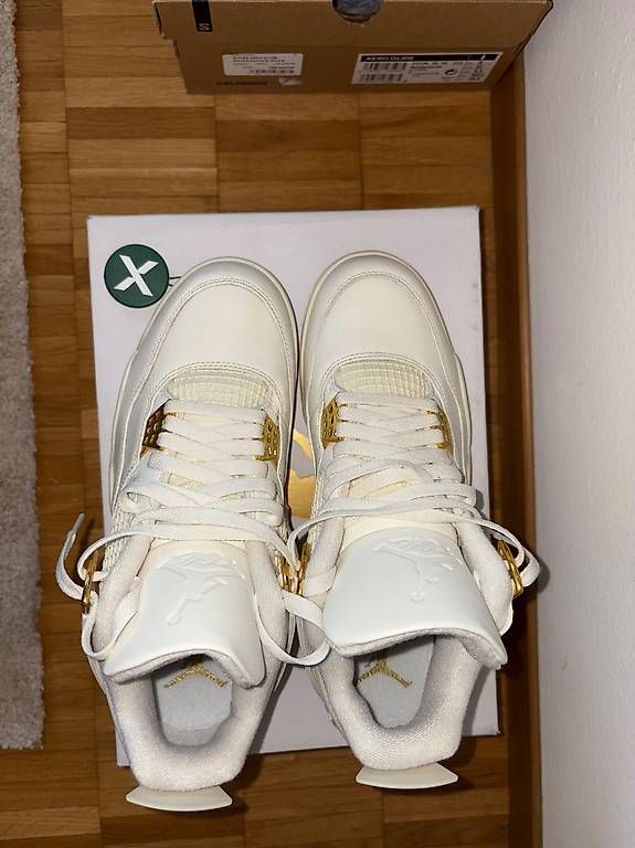 Scarpe da donna: Jordan 4 metallic gold  – Usato da Mendrisio venduto da ros_gps5 2