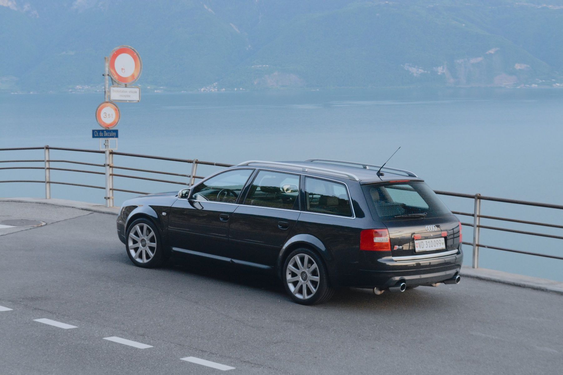Audi Automobili: Audi S6 C5 Avant 2003 – Usato da Lausanne venduto da r_1_9lcx 4
