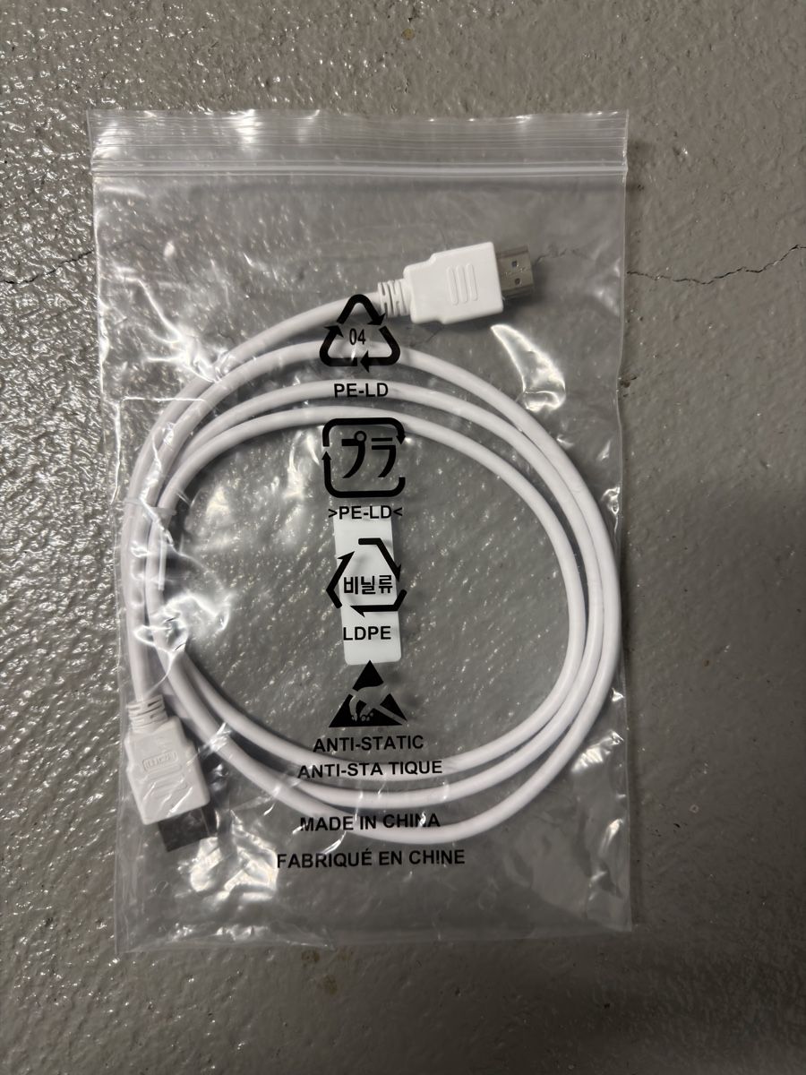 Cavi: HDMI Kabel neu und originalverpackt – Nuovo e nell'imballaggio originale da Chur venduto da BARDii