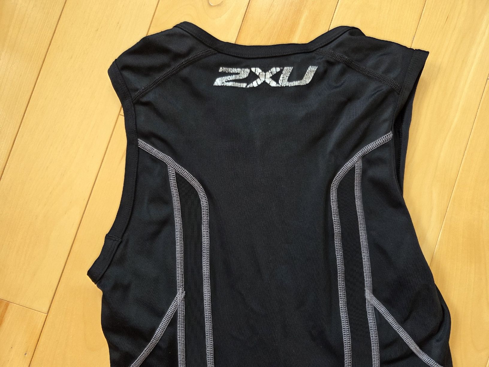 Canottiere & Pantaloni: Trisuit 2XU Homme – Usato da Vuisternens-devant-Romont venduto da Deah10203 5