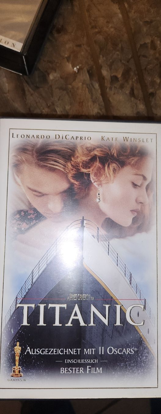 Alle VHS: VHS-Videokassette Titanic – Gebraucht aus Oberwil BL von Gismo14