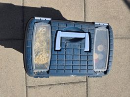 Putzbox für Pferde mit Zubehör gebraucht blau 40 cm