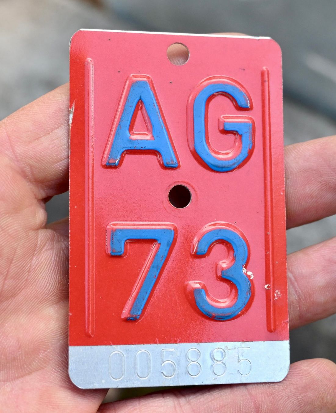 Insegne: Velonummer AG 73 von 1973 - Aargau – Usato da Pfaffhausen venduto da mono_rec 1