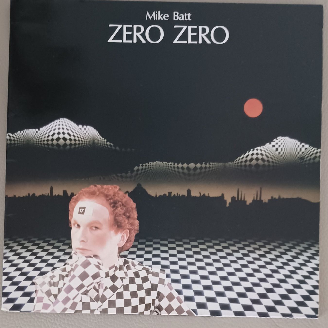 Vinyles: Mike Batt - ZERO ZERO, NEW Wave/ Synth. Pop 1982 – Neuf (Voir description) à Hägendorf par Plattenhardt