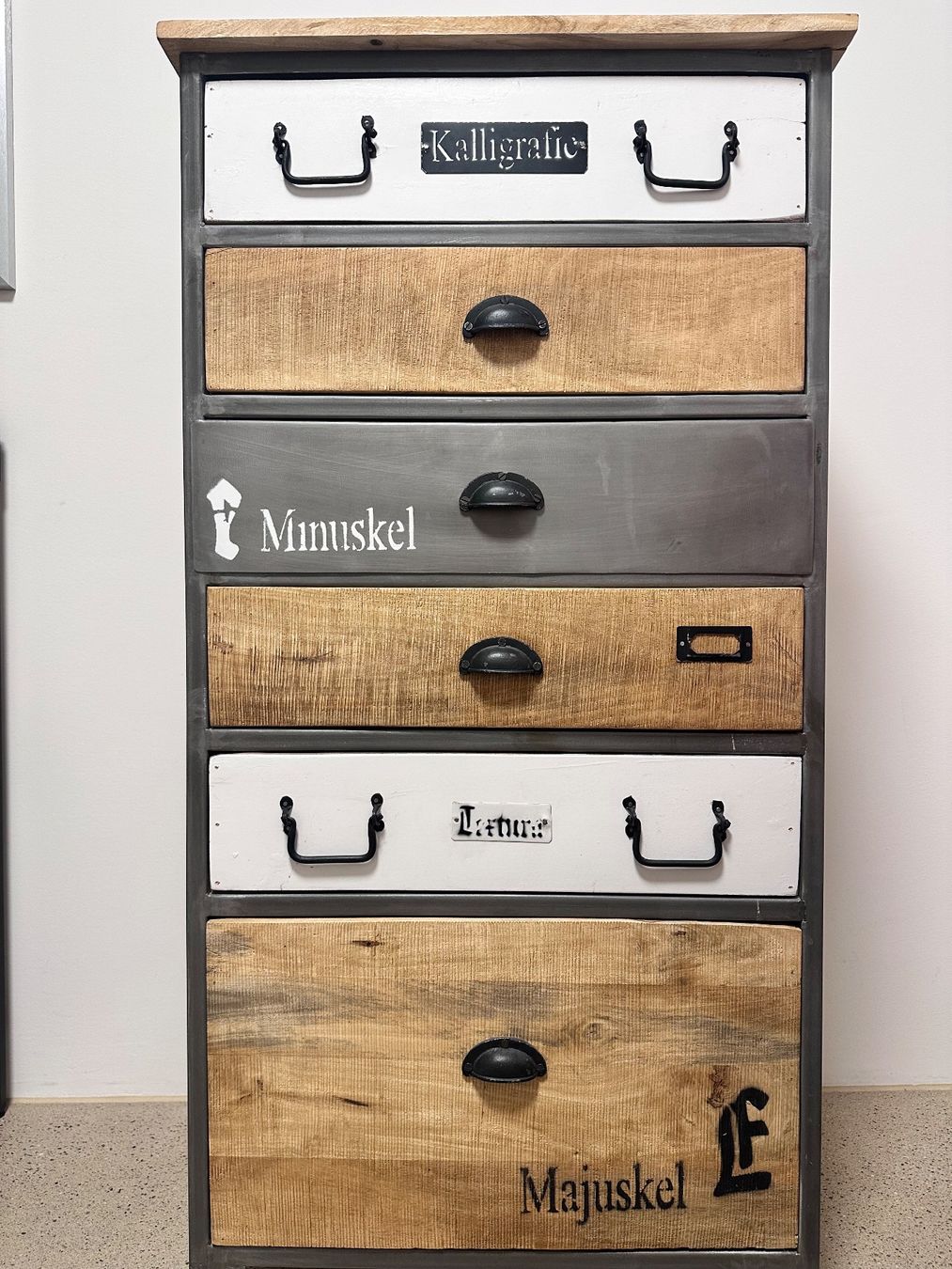 Pfister Commodes: Kommode – D'occasion à Gebenstorf par Susanne018 4