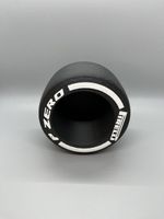 Pirelli P Zero F1 Reifen als Blumentopf