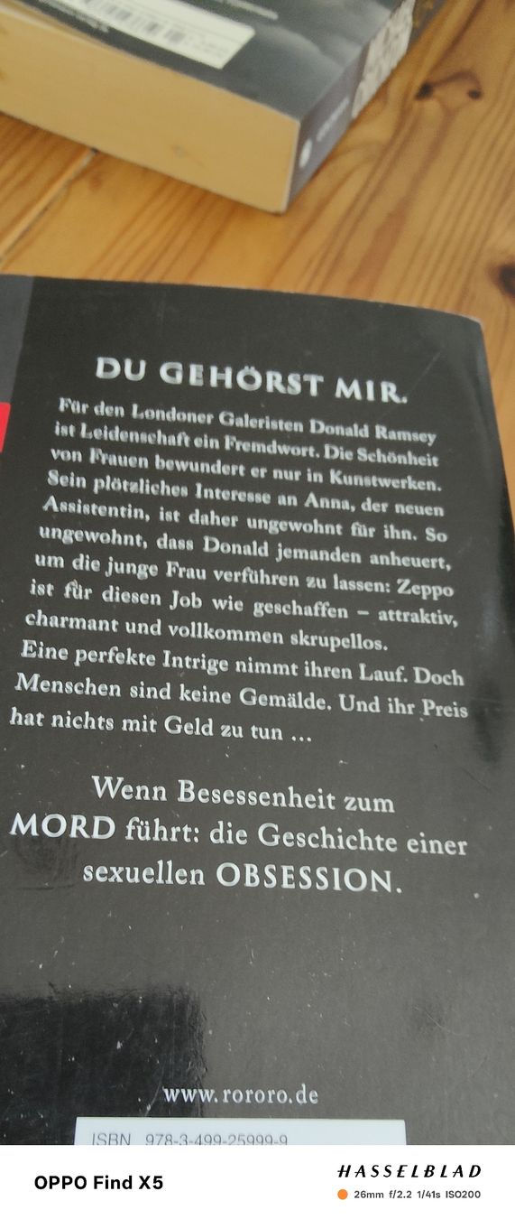 Bücher: Voyeur – Gebraucht aus Volken von katz5 2