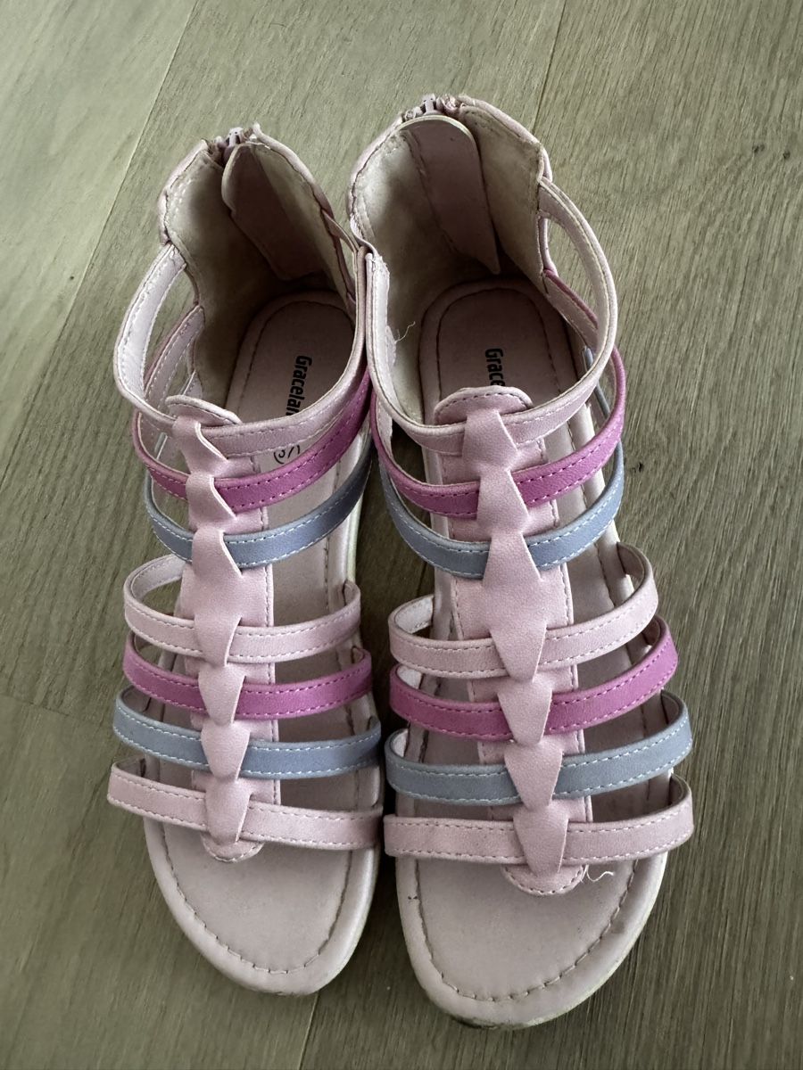 Graceland Scarpe per ragazze: Sandalen Graceland Gr 37 – Usato da Langrickenbach venduto da Sunshine18