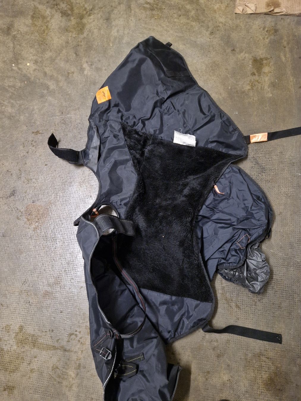 Coperte: Beinschutz Termoscud – Usato da Riehen venduto da mbahn 2
