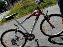 VTT California Demon 26"  Shimano  SR Suntour