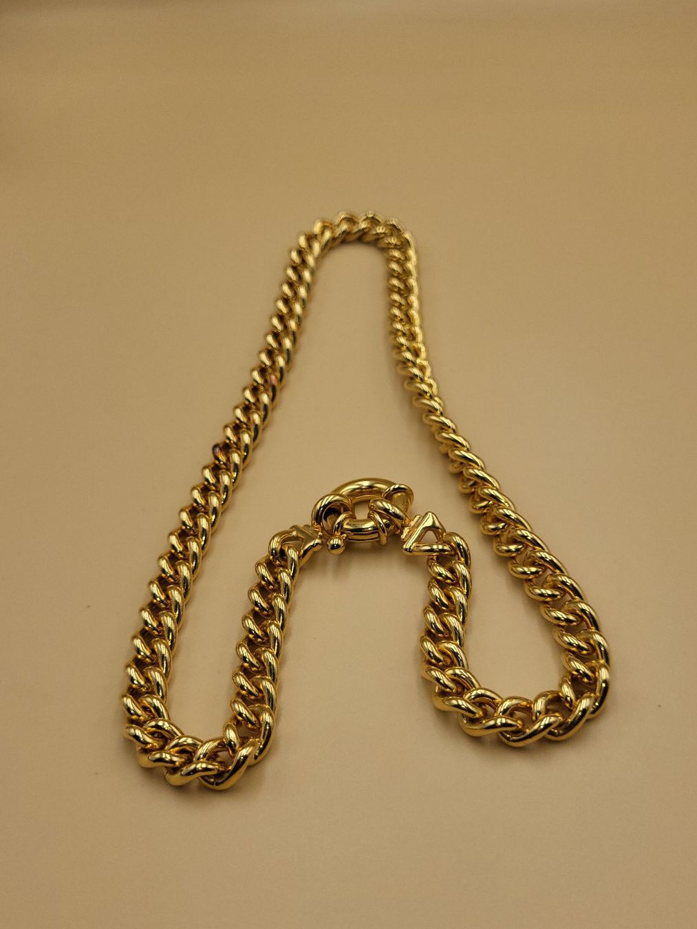 Catenine: Elegantes Goldige Massiv Kette – Usato da Wald ZH venduto da SwissPawnshop 1