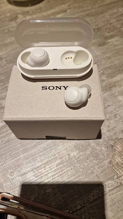 Kopfhörer: Cuffiette Sony bluetooth suono eccellente – Gebraucht aus Ponte Capriasca von lin_h5bj