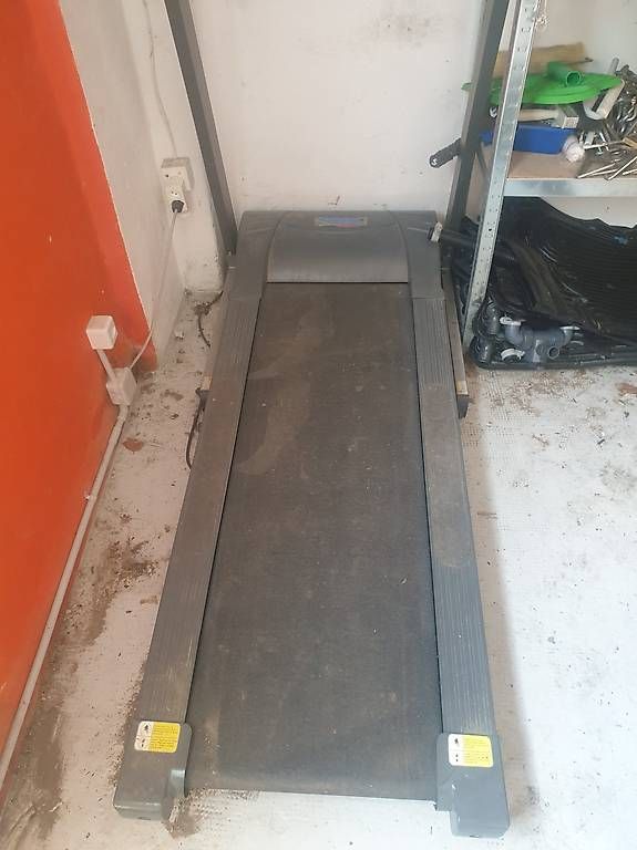Macchine per carico, silaggio e trasporto: A vendre tapis roulant professionnel – Usato da Buttes venduto da calb01 2