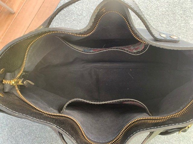 Borse da donna: Ledertasche - Handgefertigt - LilaLila – Nuovo (secondo la descrizione) da Kirchberg BE venduto da Rege 1