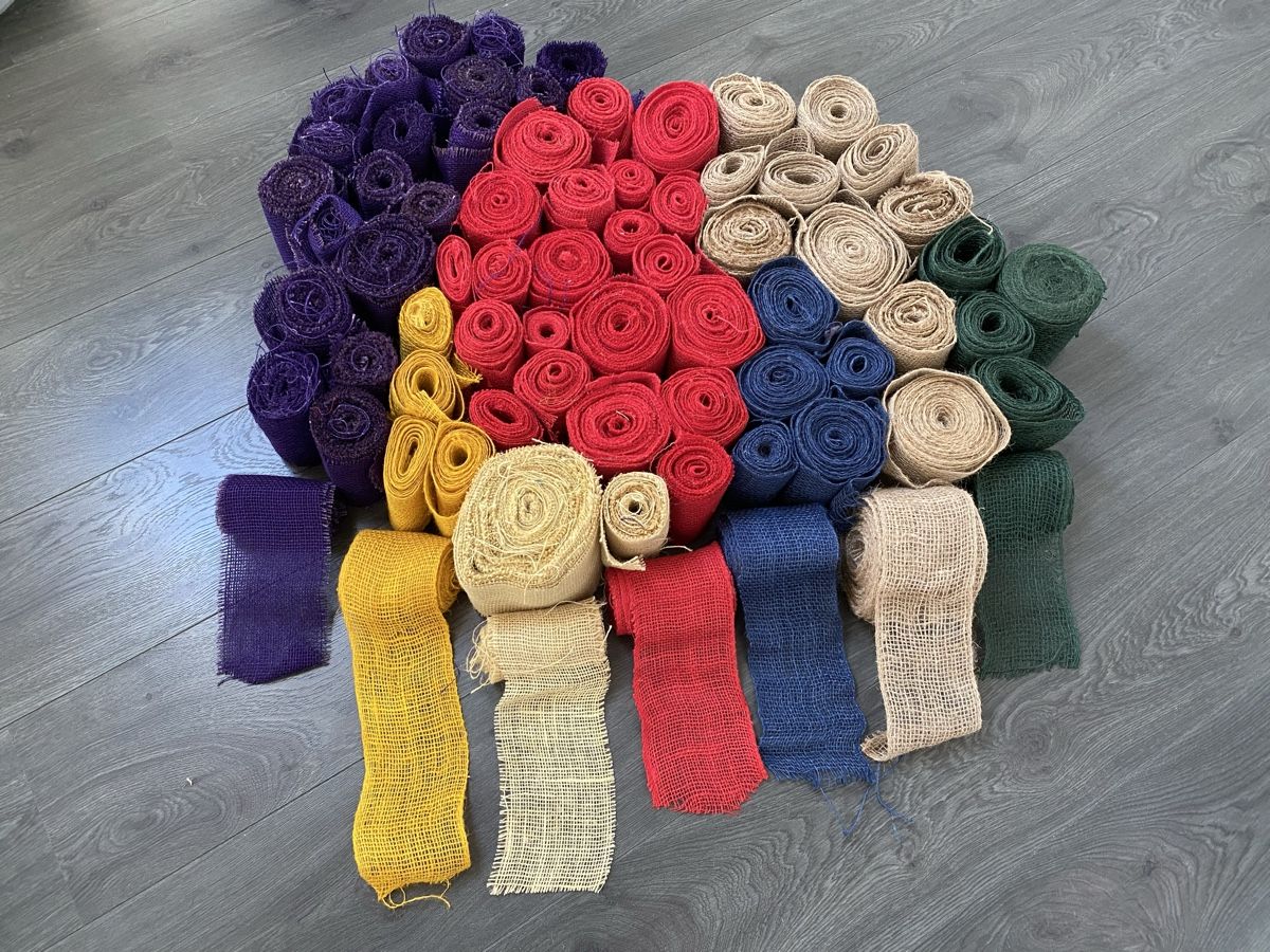 Rubans décoratifs: Juteband in diversen Farben  – D'occasion à Hägglingen par kar_v9qf