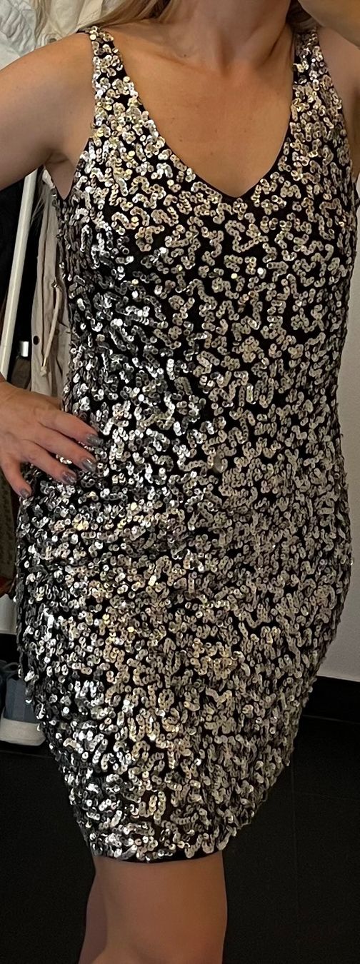 Vestiti: New glamour dress size S – Nuovo (secondo la descrizione) da Chêne-Bougeries venduto da Seetooyoo 6